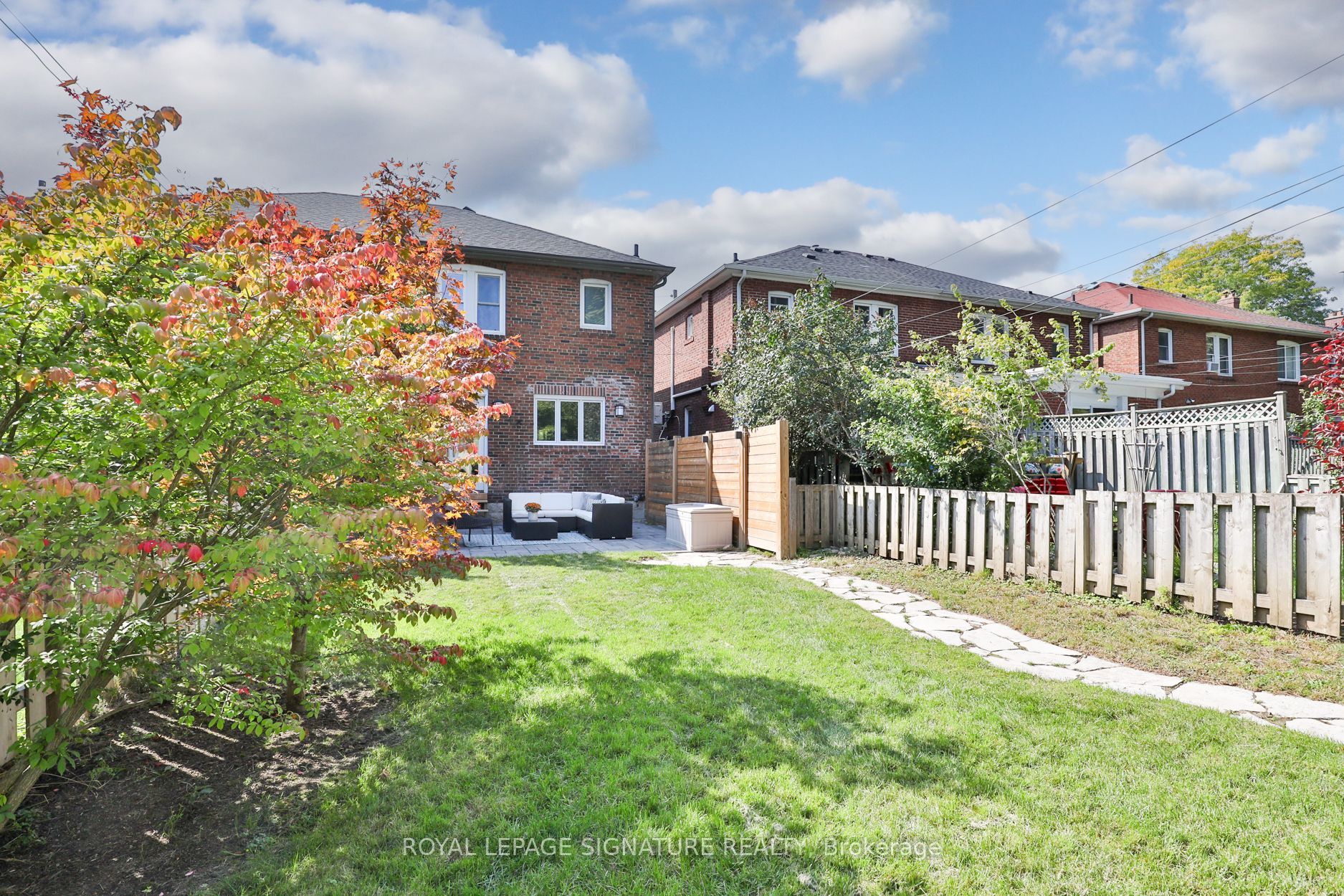 35 Thurston Road