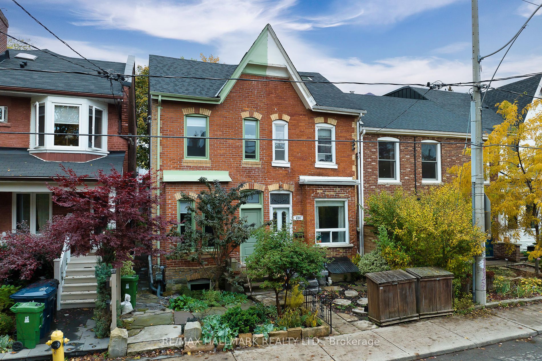 180 Lippincott Street