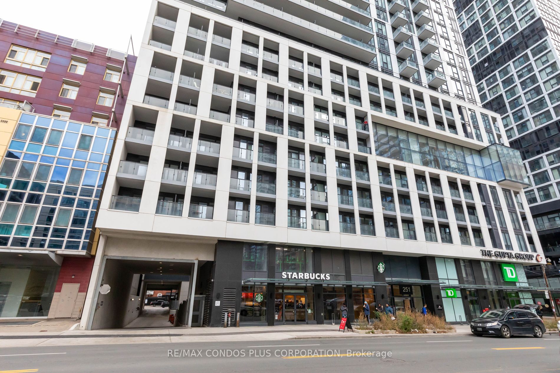 251 Jarvis St, #728