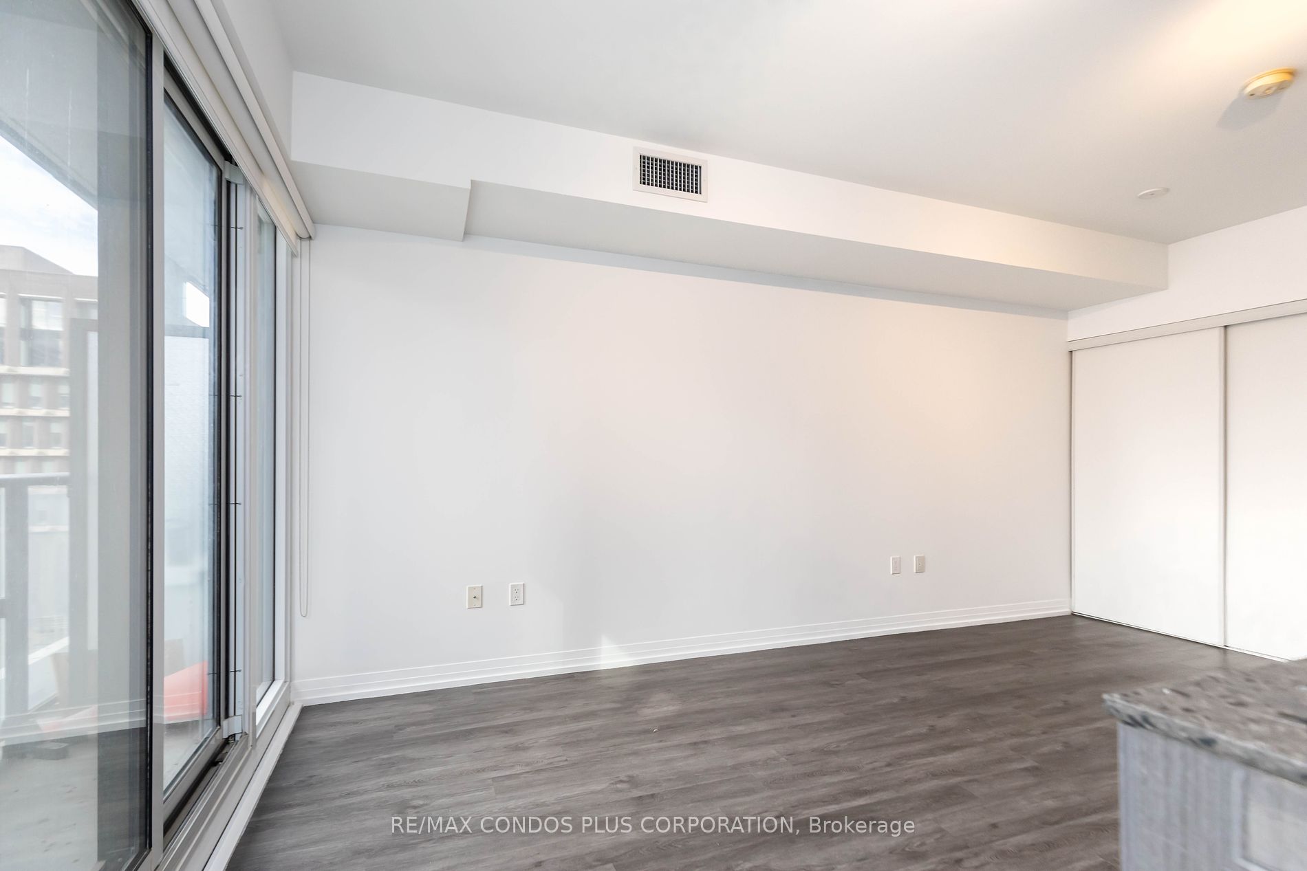 251 Jarvis St, #728