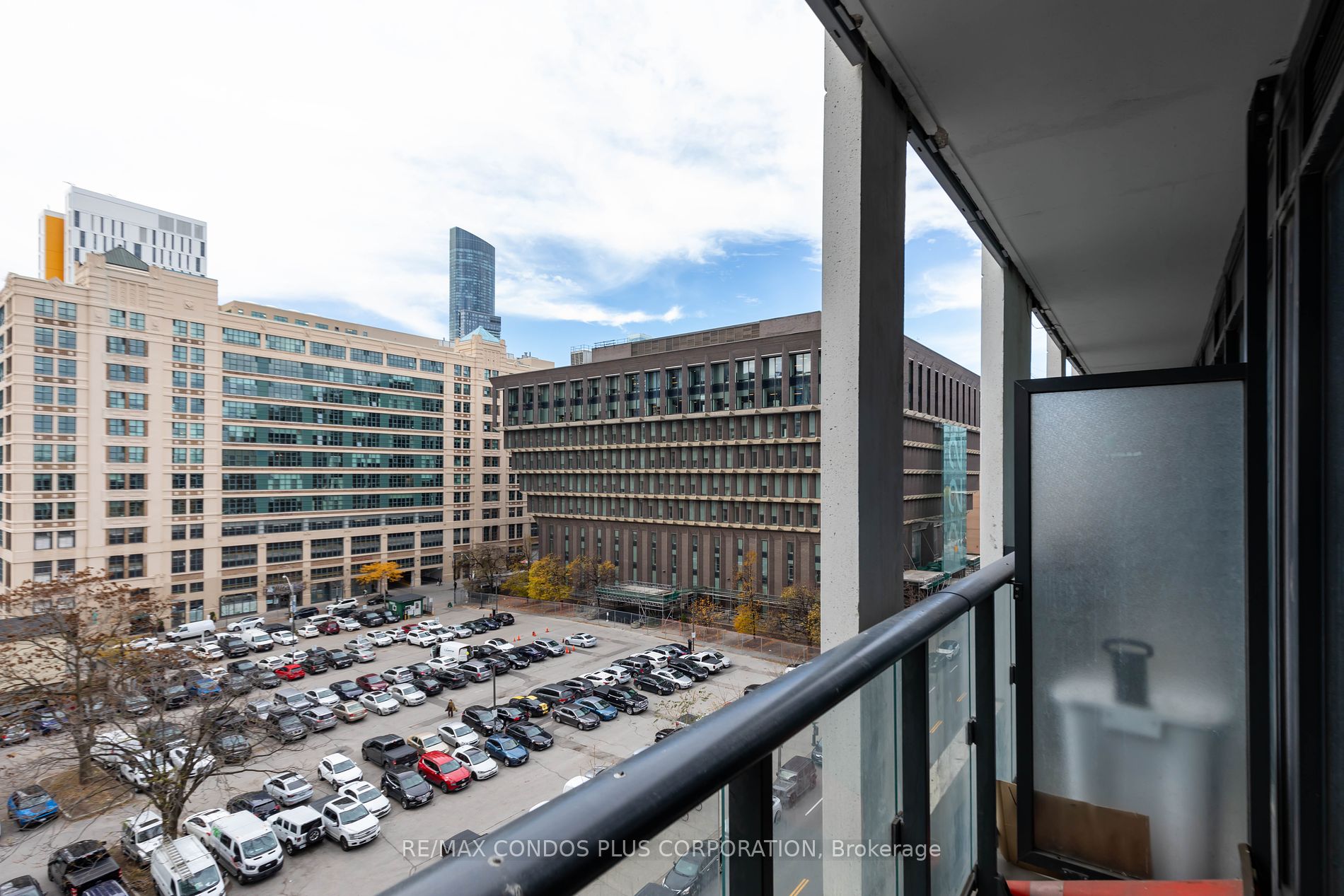 251 Jarvis St, #728