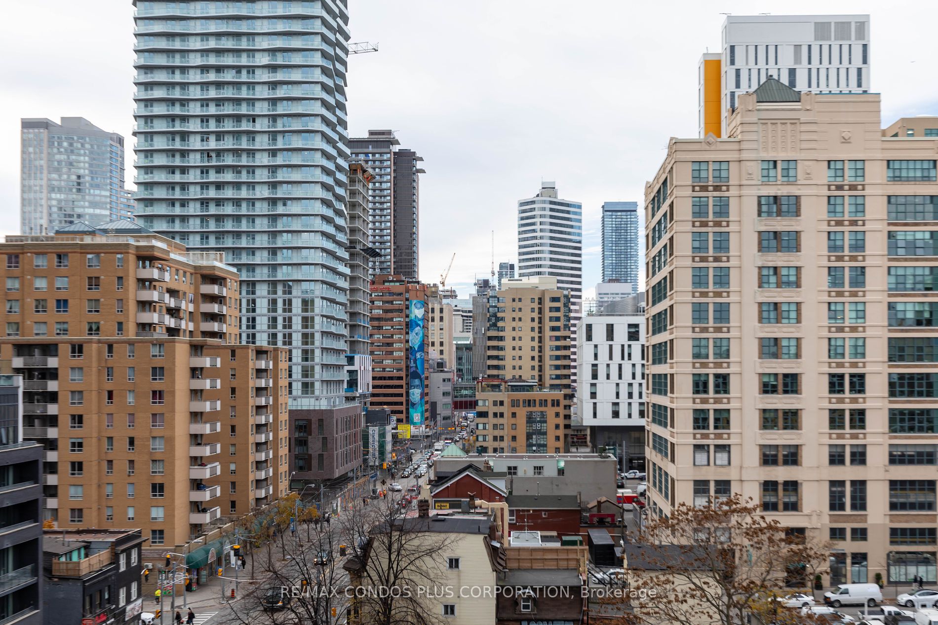 251 Jarvis St, #728