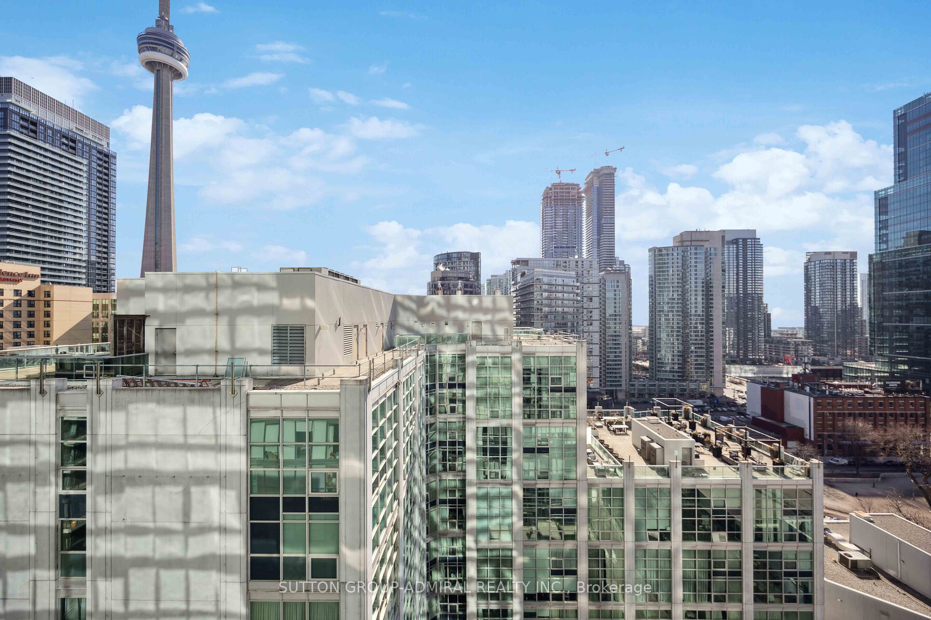 88 Blue Jays Way, #1607