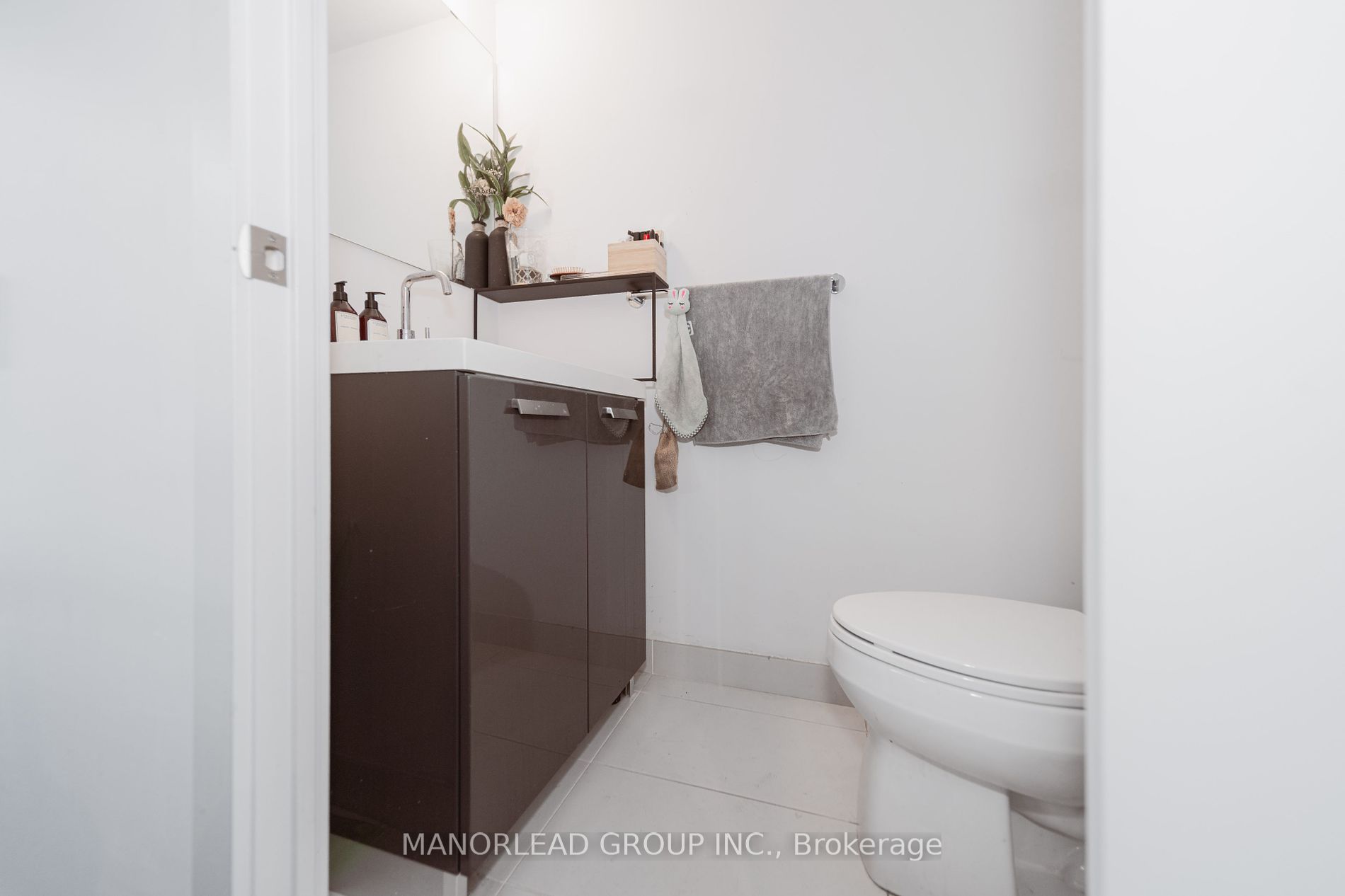 1815 Yonge Street, #Th 409