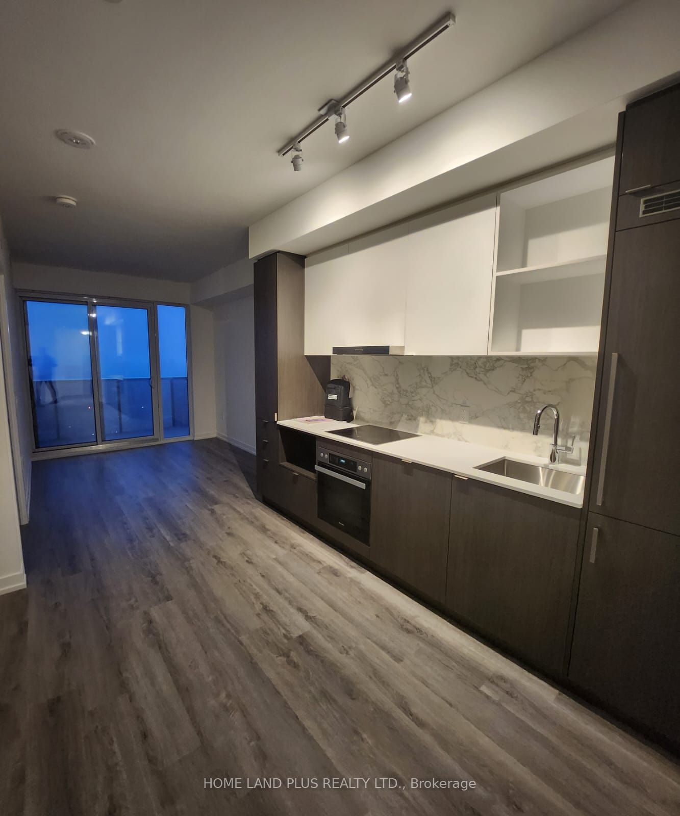 138 Downes Street #6802