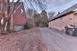 360B Lawrence Ave W