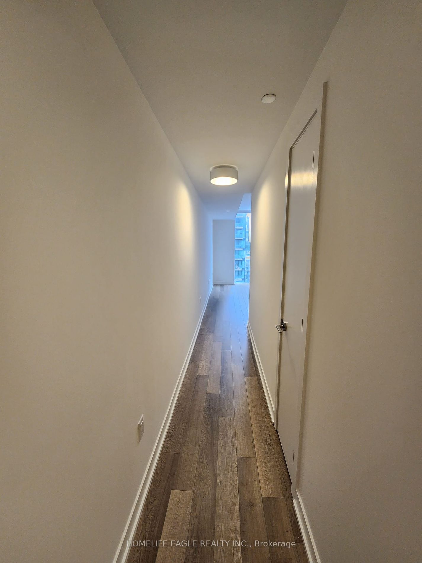 357 King Street W, #3707