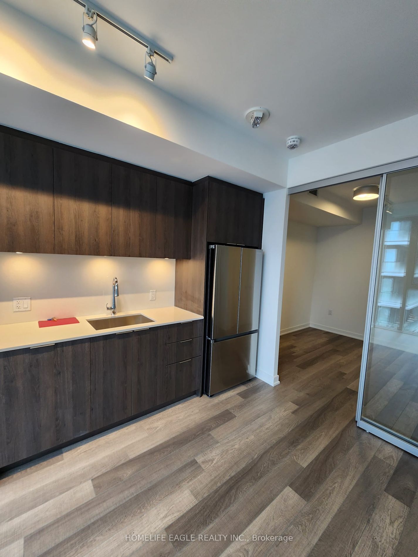 357 King Street W, #3707