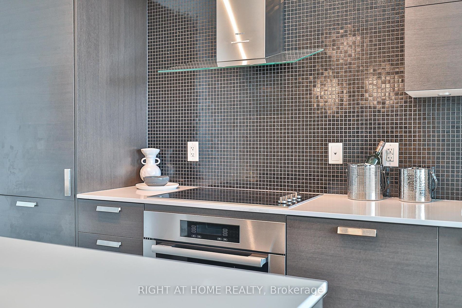 9 Bogert Avenue, #4106