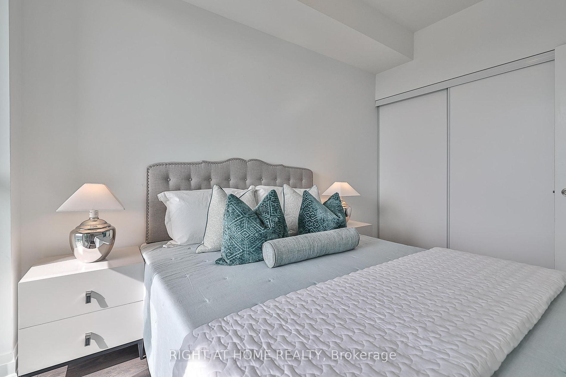 9 Bogert Avenue, #4106