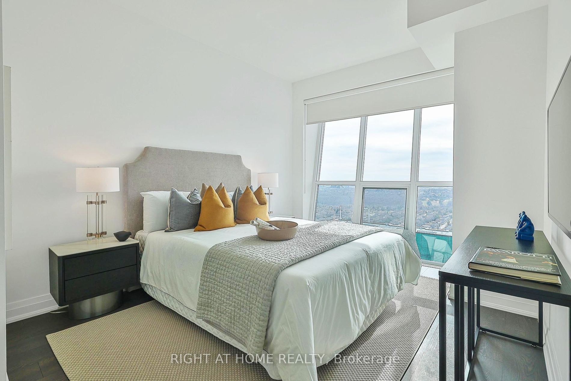 9 Bogert Avenue, #4106