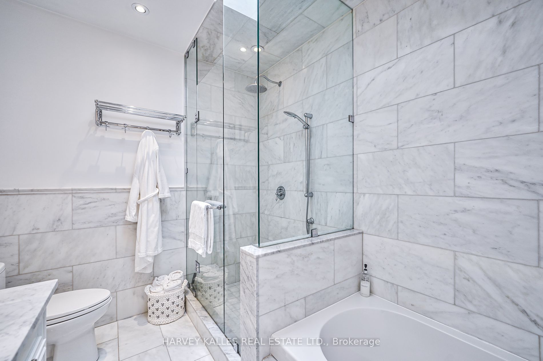 439 Melrose Avenue