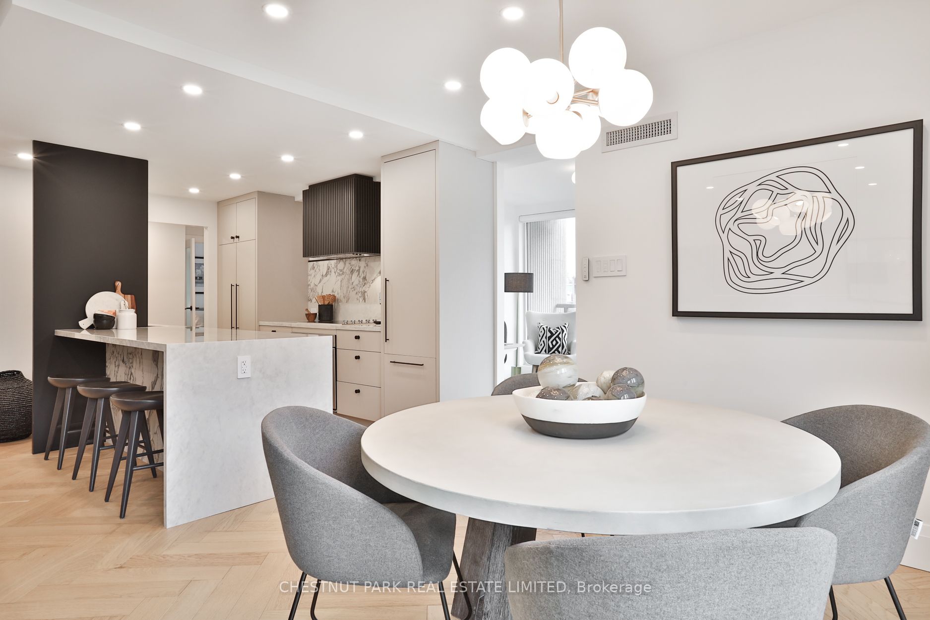 40 Rosehill Avenue, #601