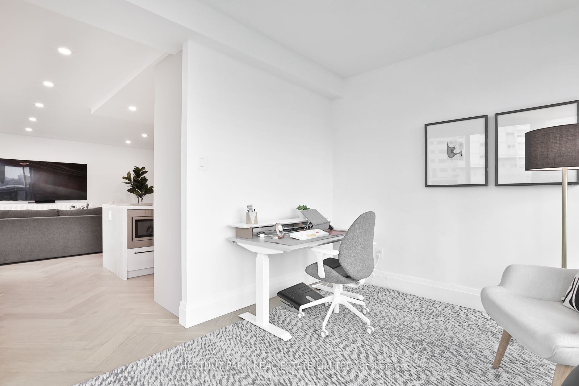 40 Rosehill Avenue, #601