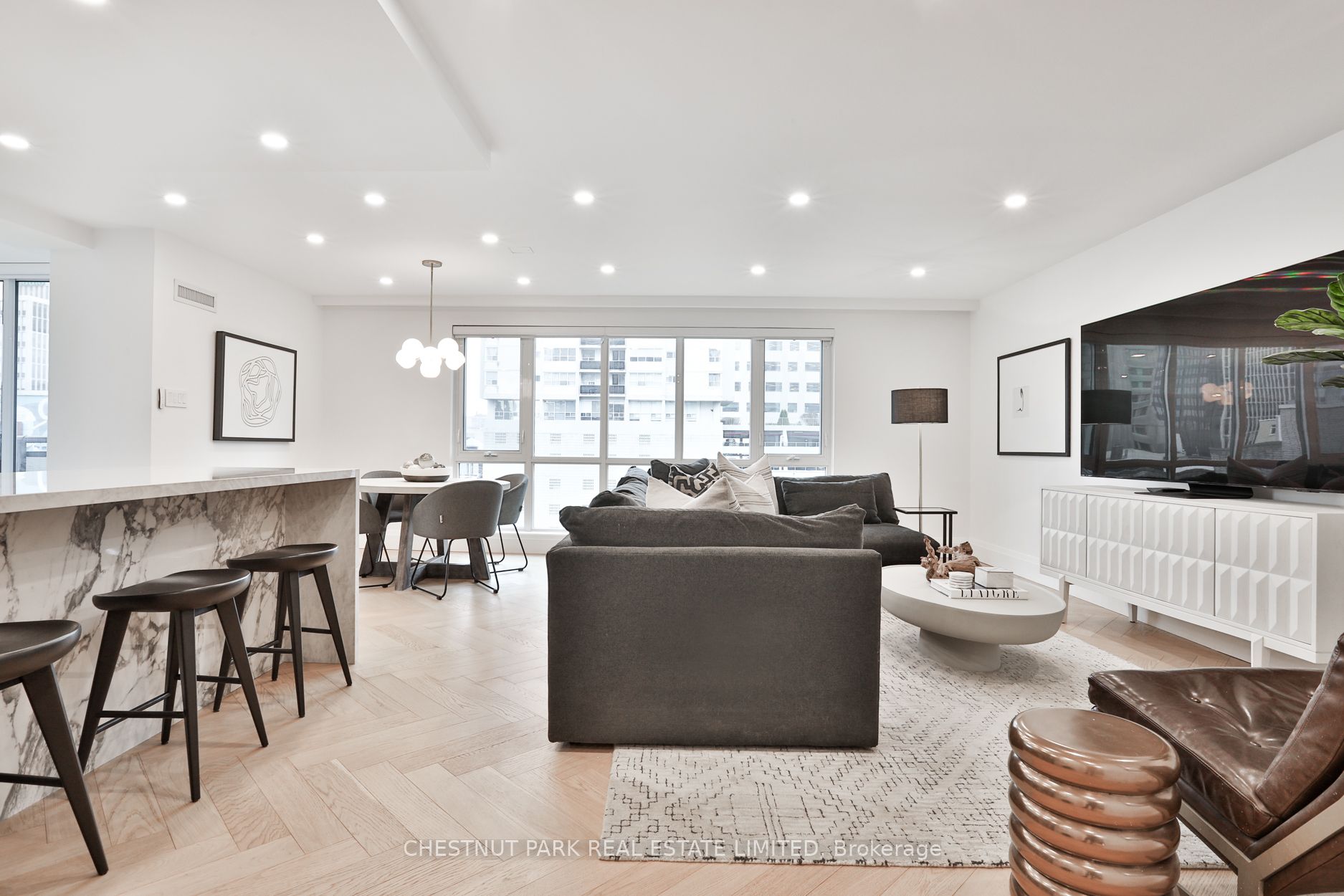 40 Rosehill Avenue, #601
