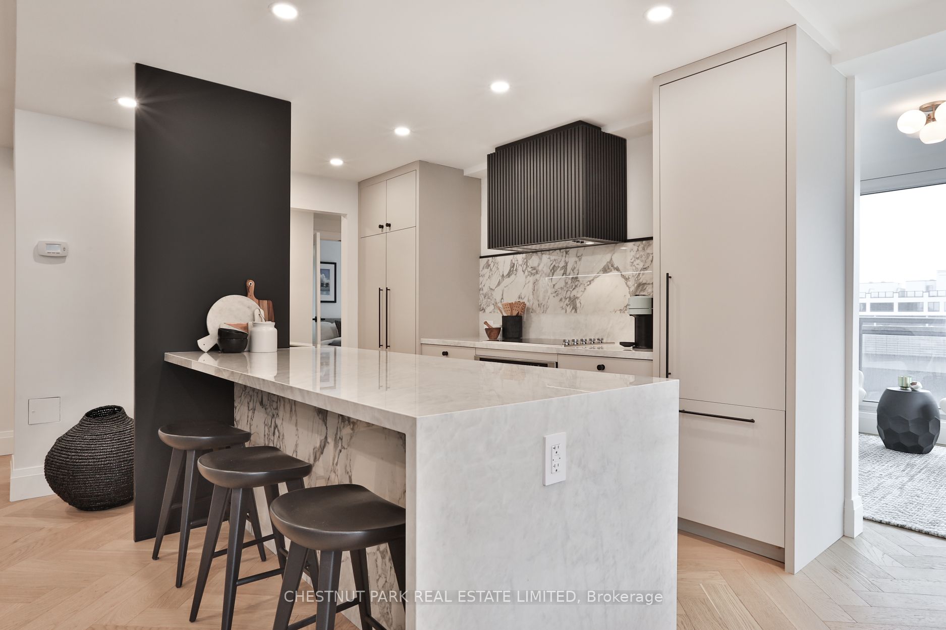 40 Rosehill Avenue, #601