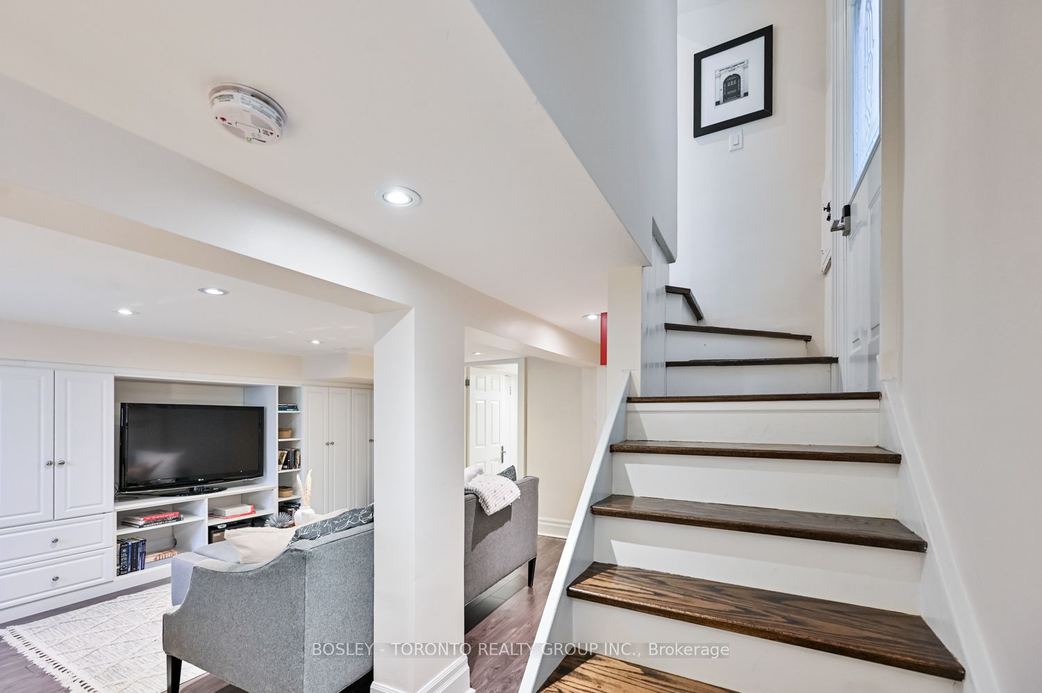 274 Laird Drive