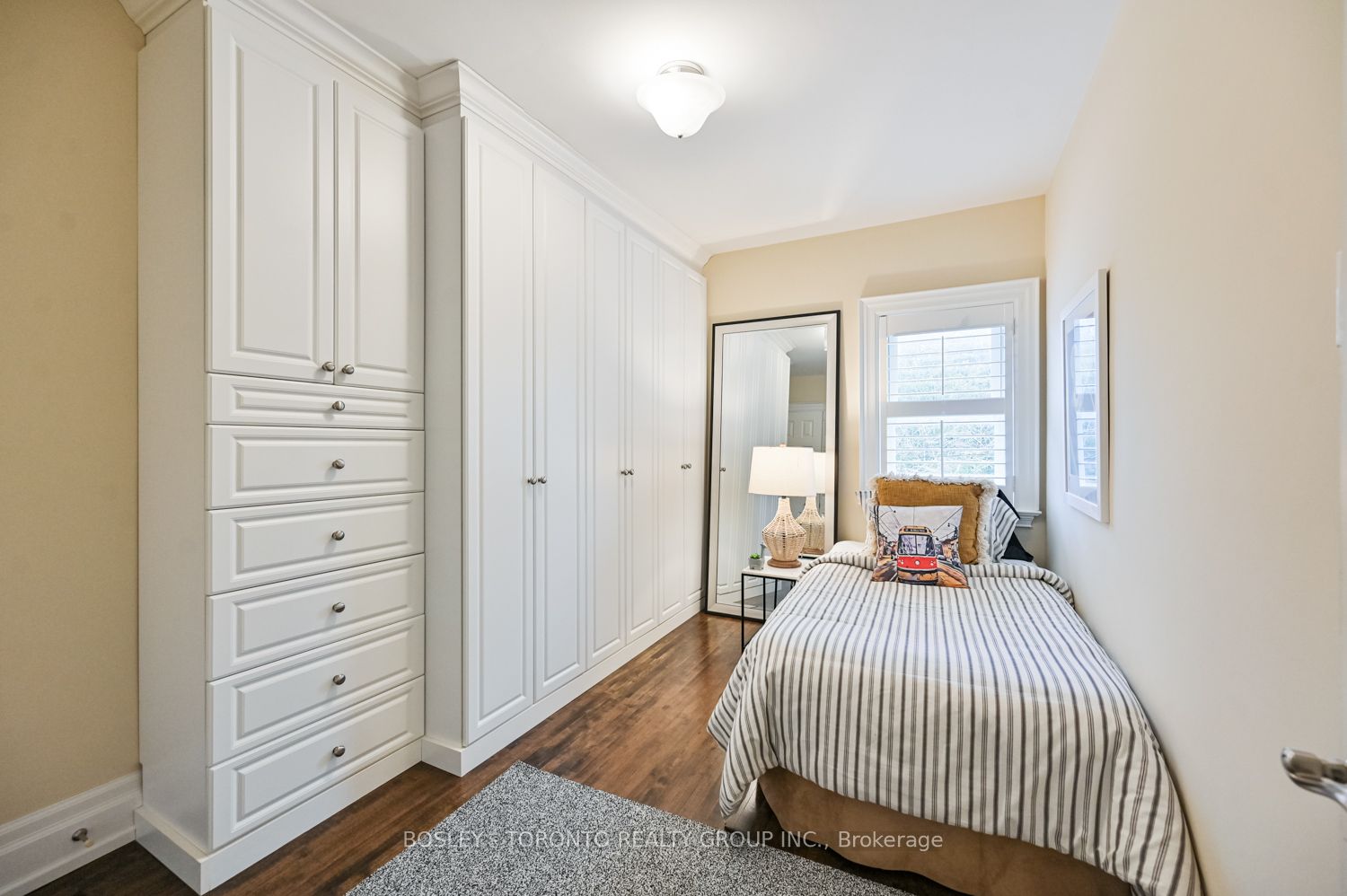 274 Laird Drive