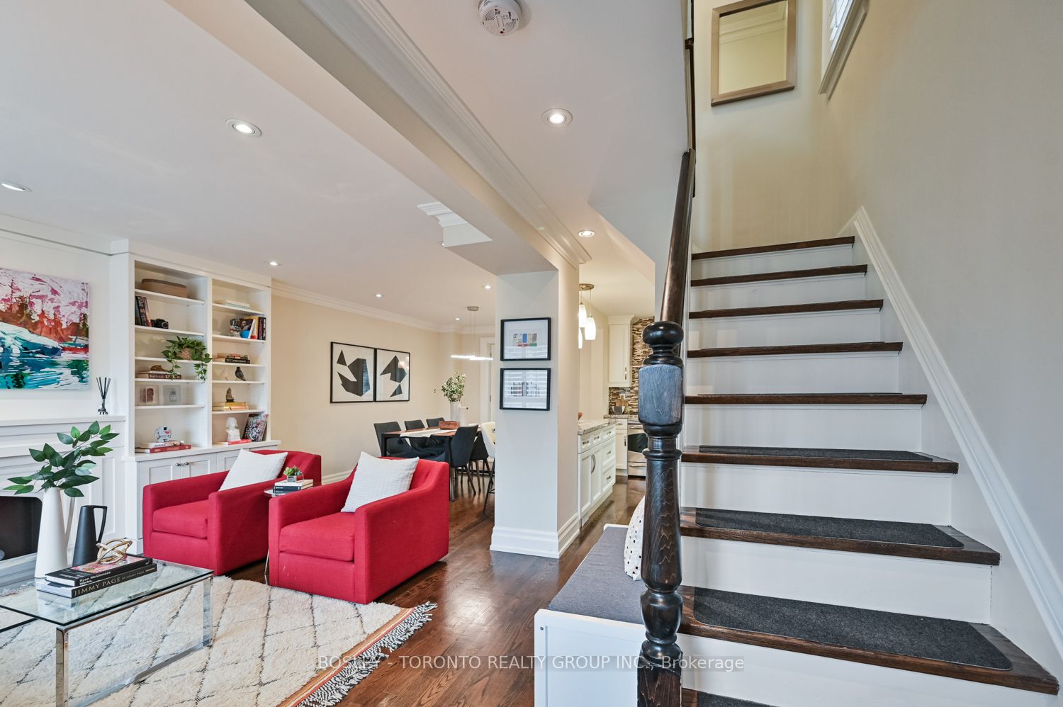 274 Laird Drive