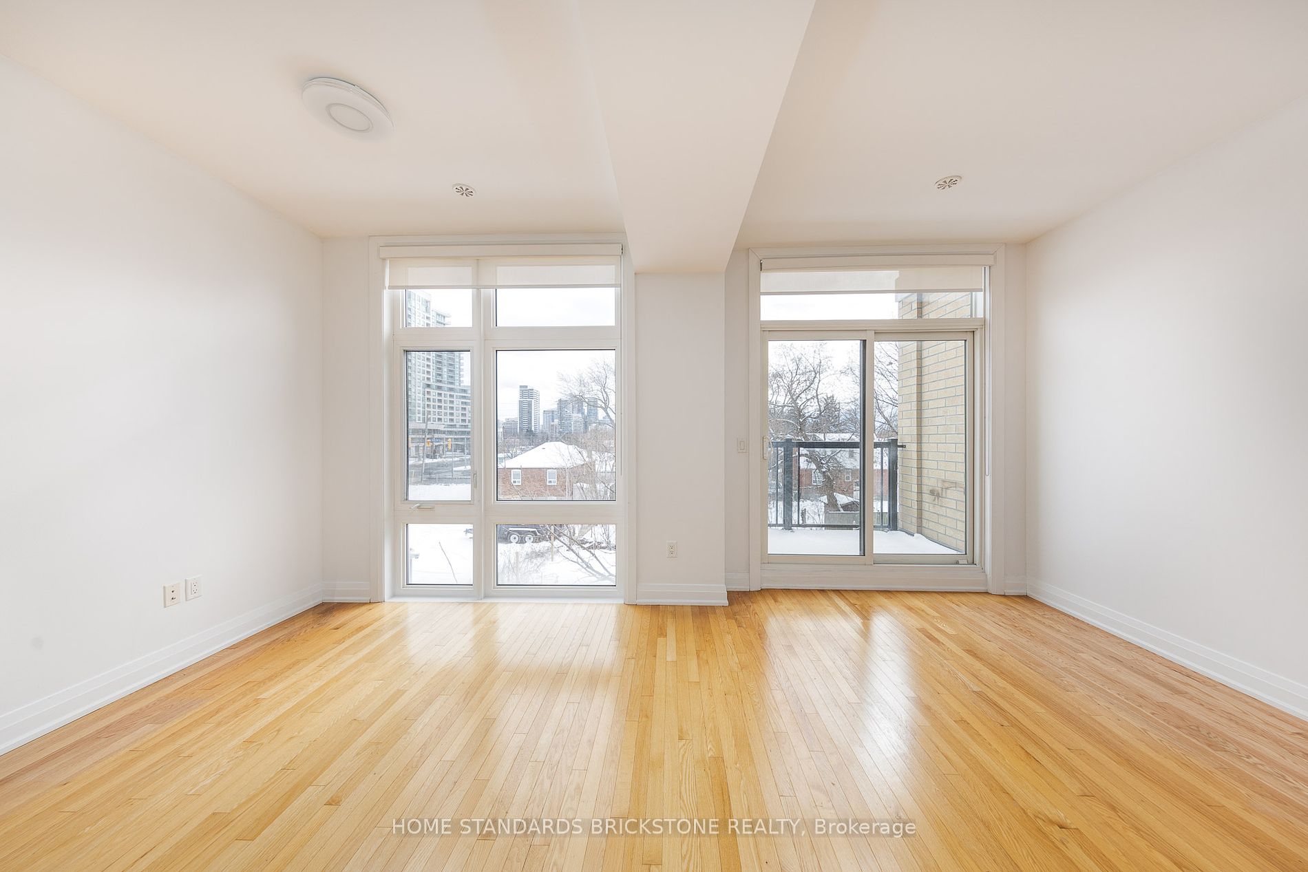 11 Eldora Avenue, #10