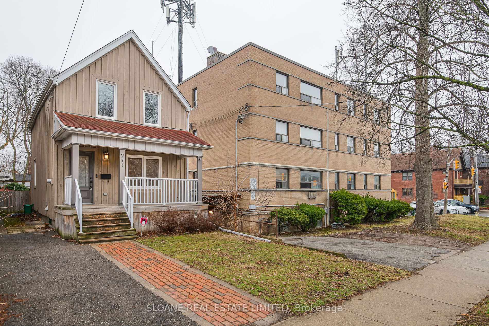 271 St Clair Avenue E