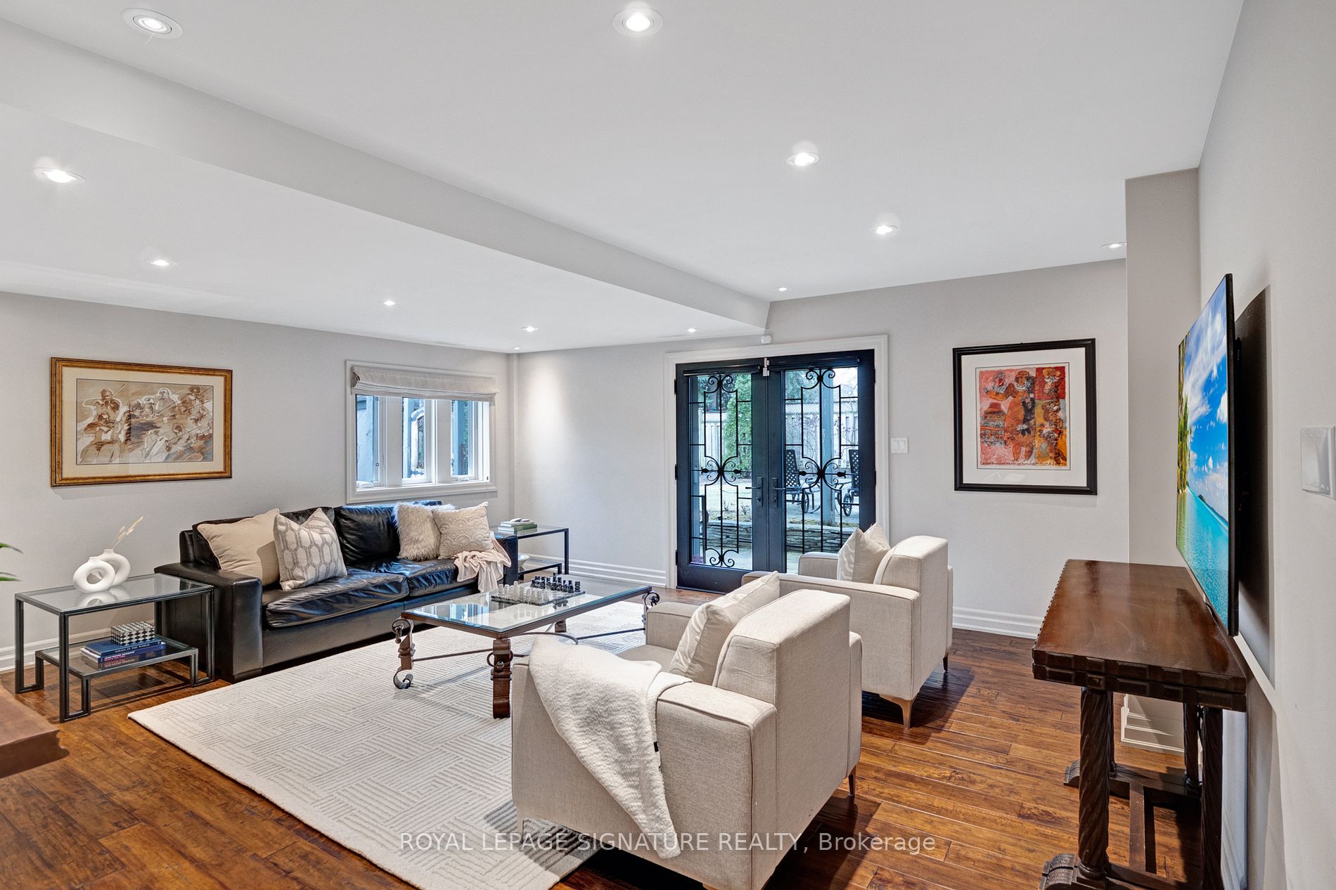 40 Ava Road