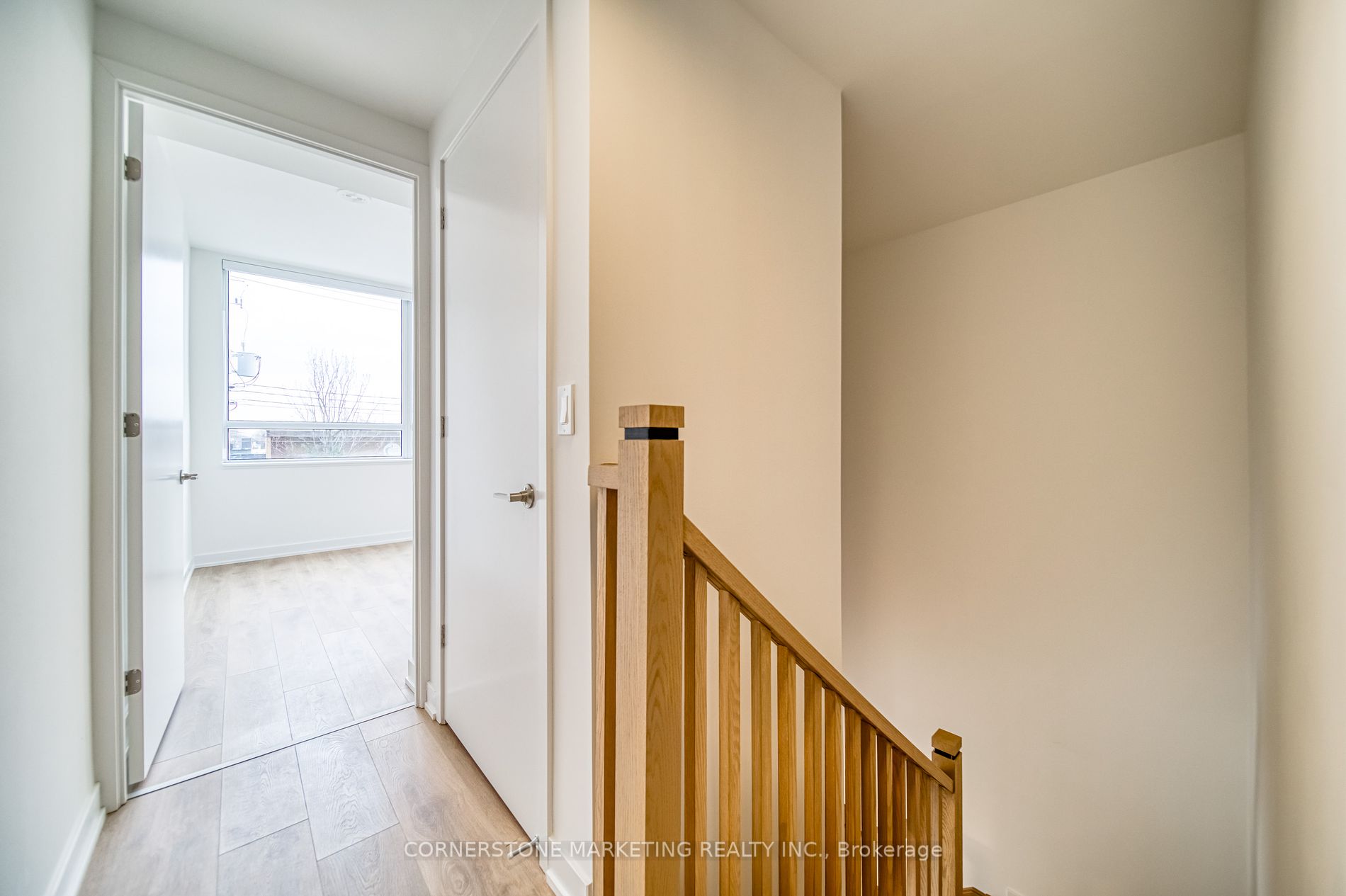 8 Tippett Rd, #102