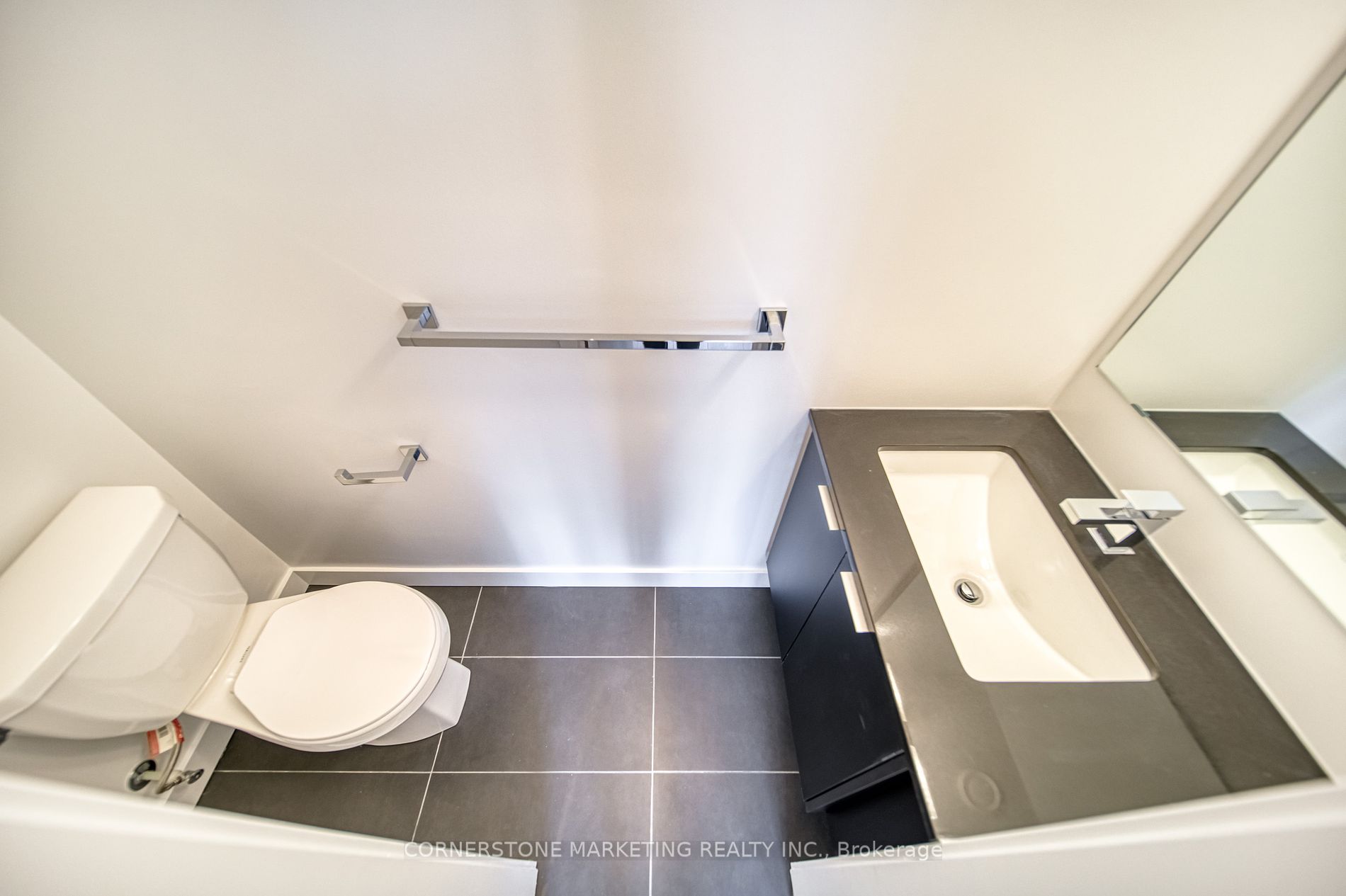 8 Tippett Rd, #102
