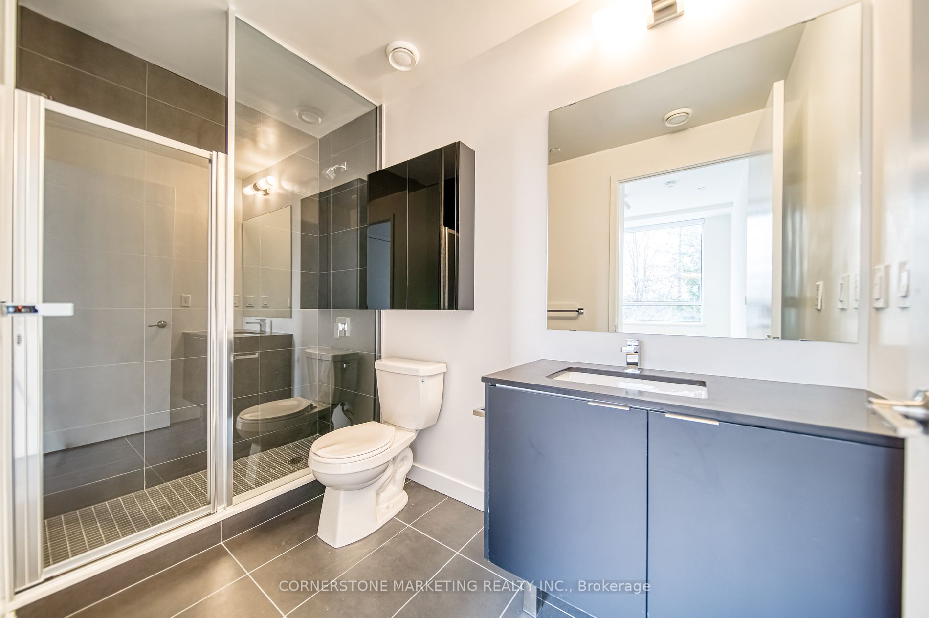 8 Tippett Rd, #102