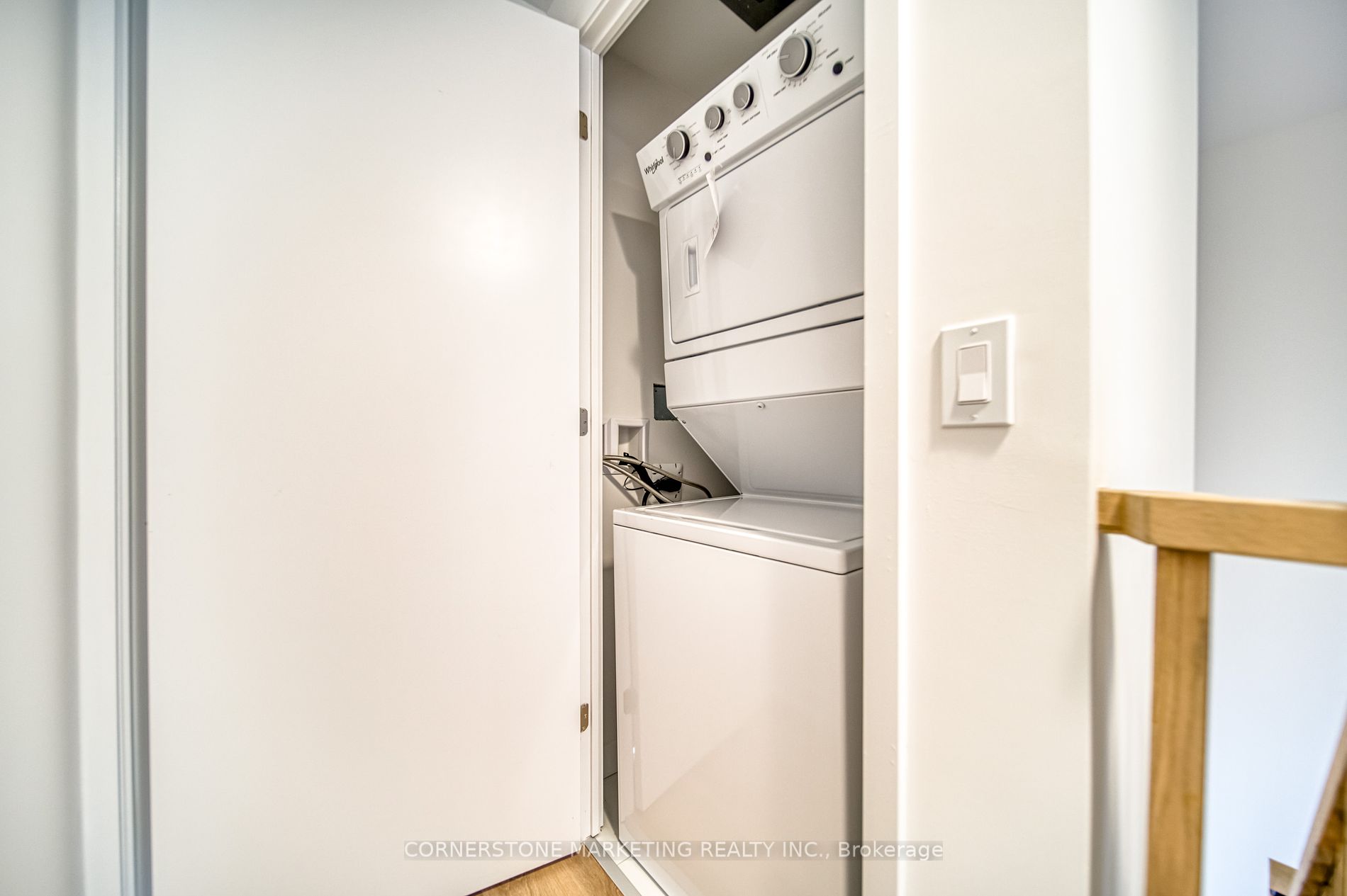 8 Tippett Rd, #102