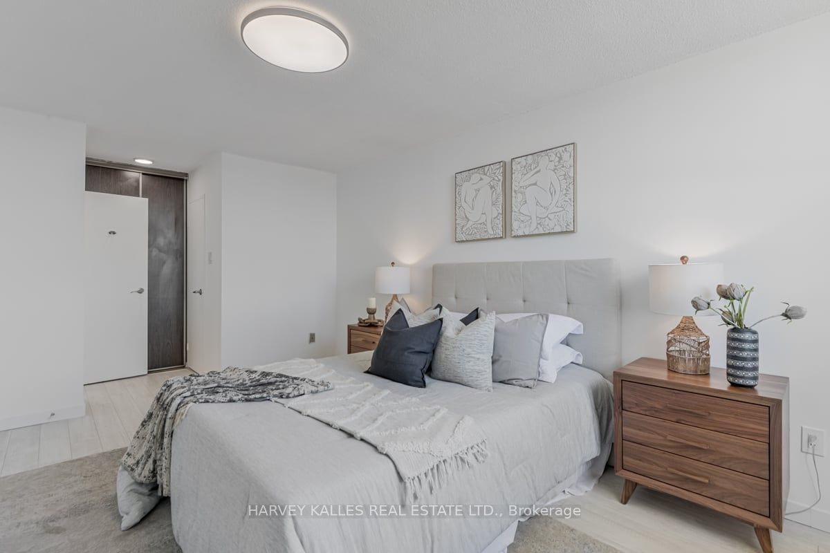 205 Hilda Avenue, #1003