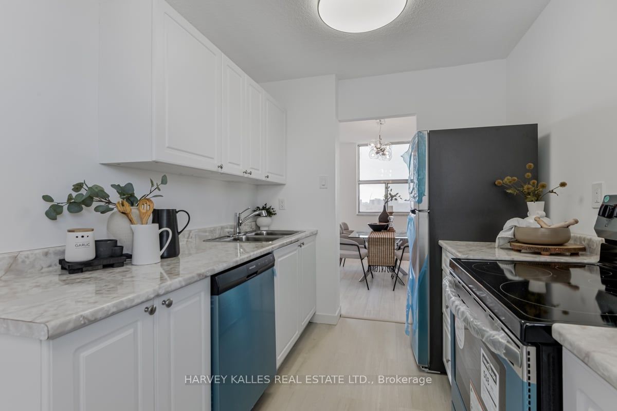 205 Hilda Avenue, #1003