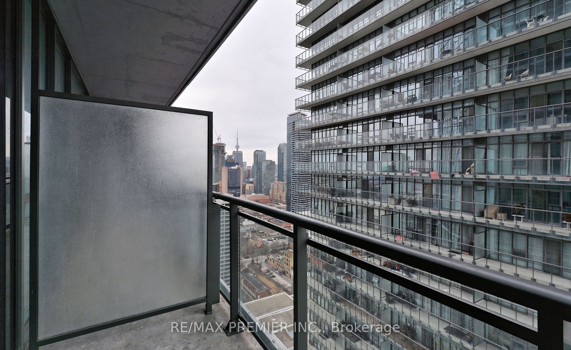 45 Charles St E, #3106