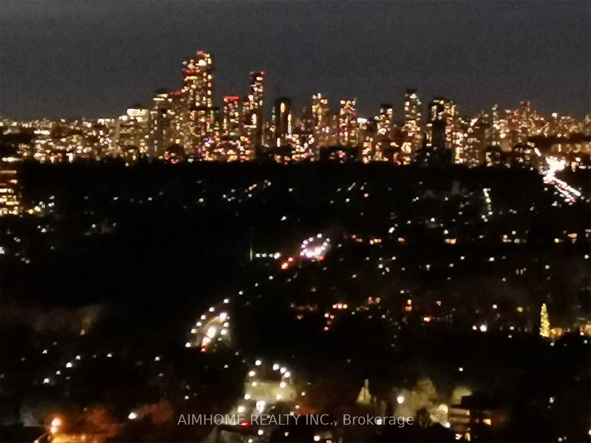 395 Bloor St E, #3407