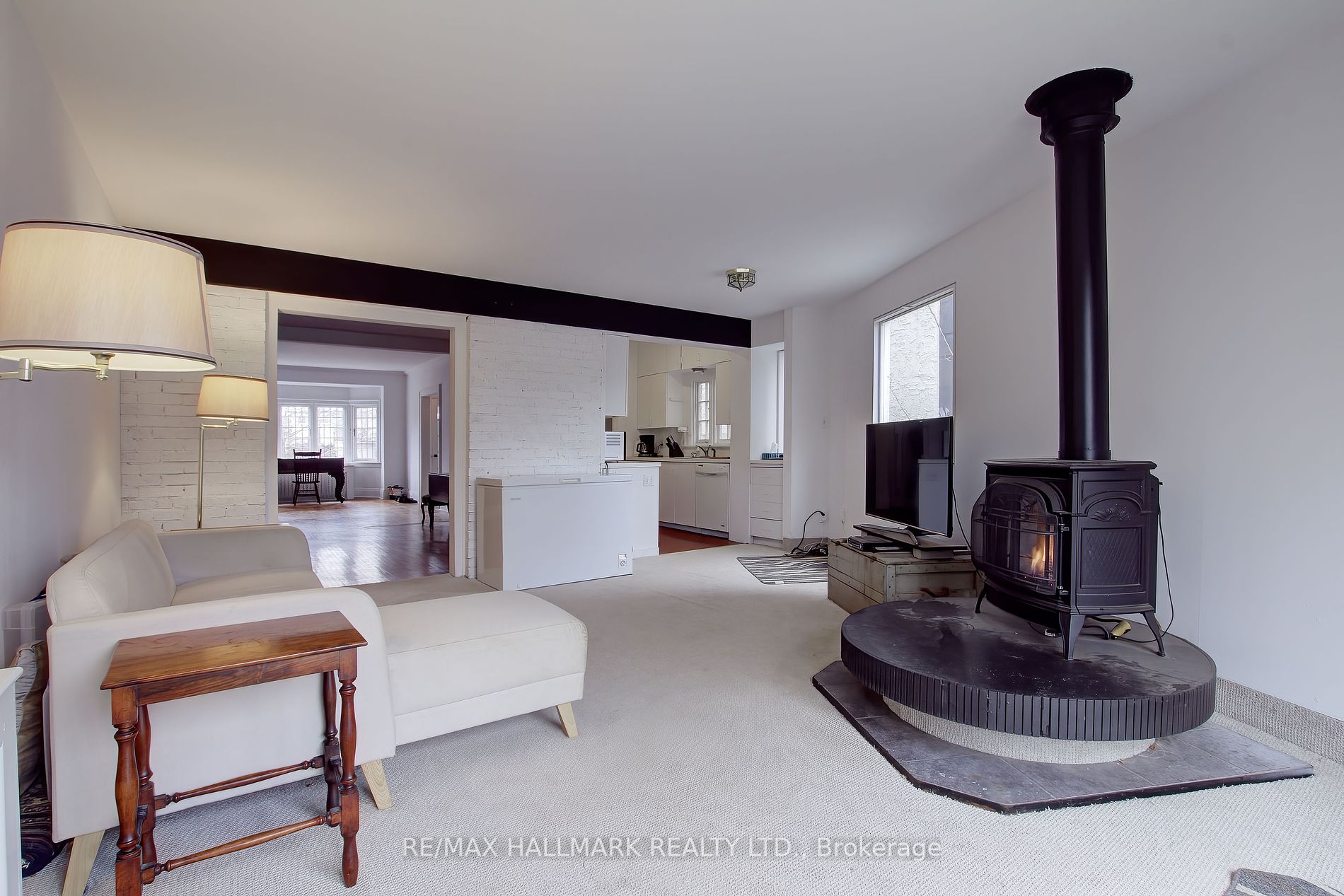 49 Astley Avenue