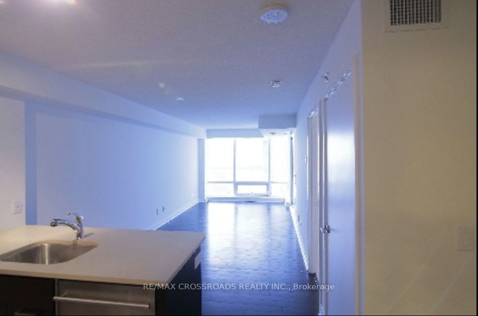 295 Adelaide St W, #409