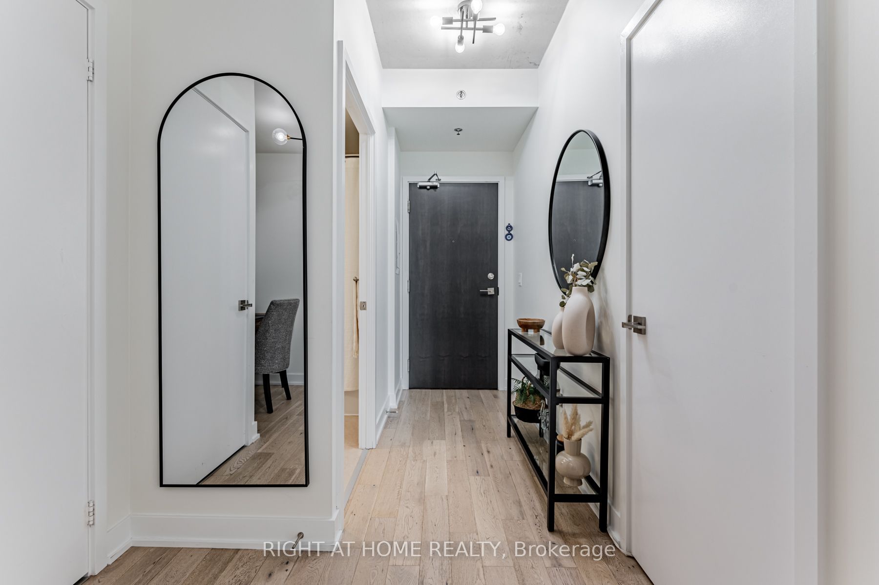 20 Minowan Miikan Lane, #1803