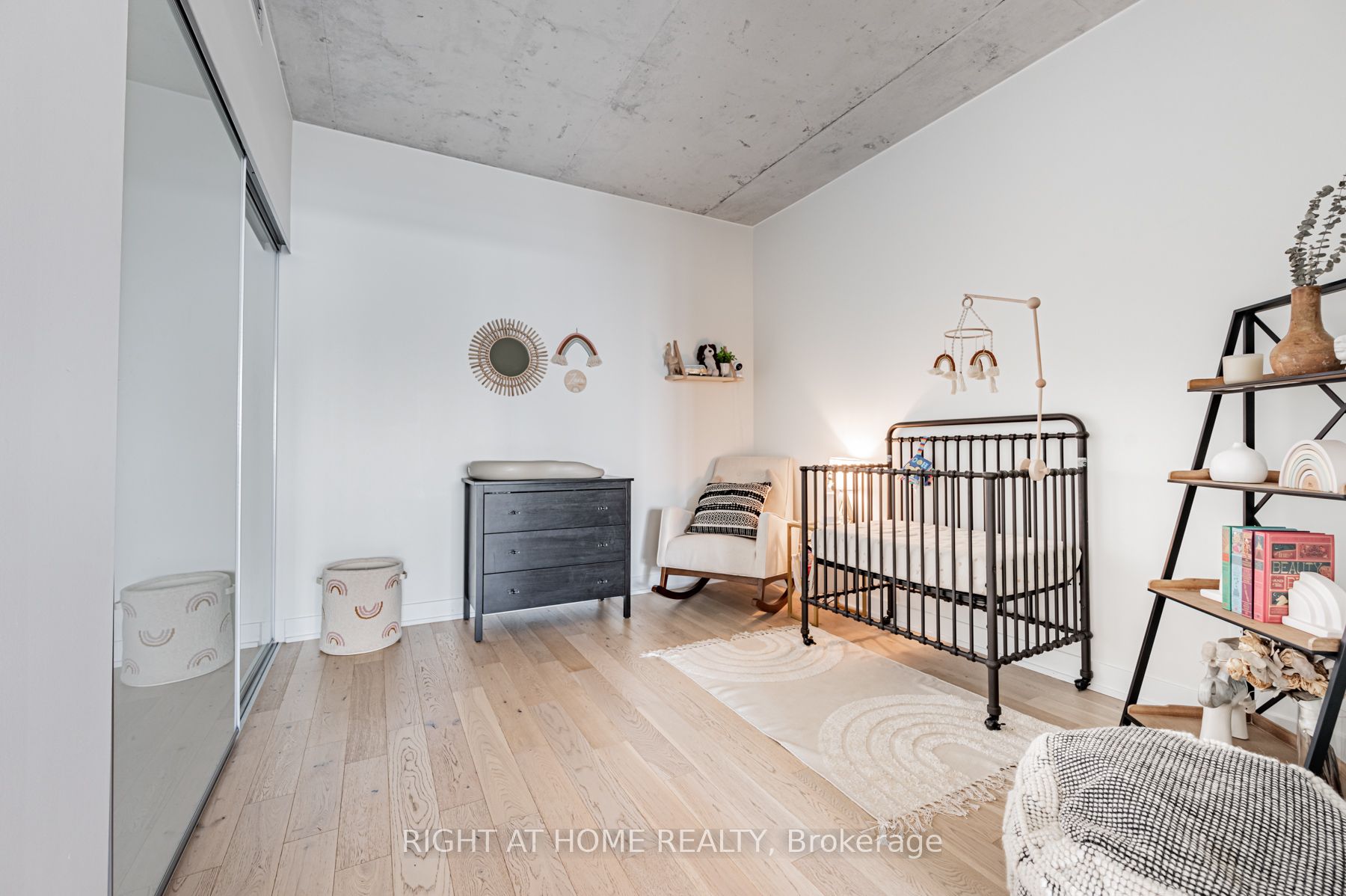 20 Minowan Miikan Lane, #1803
