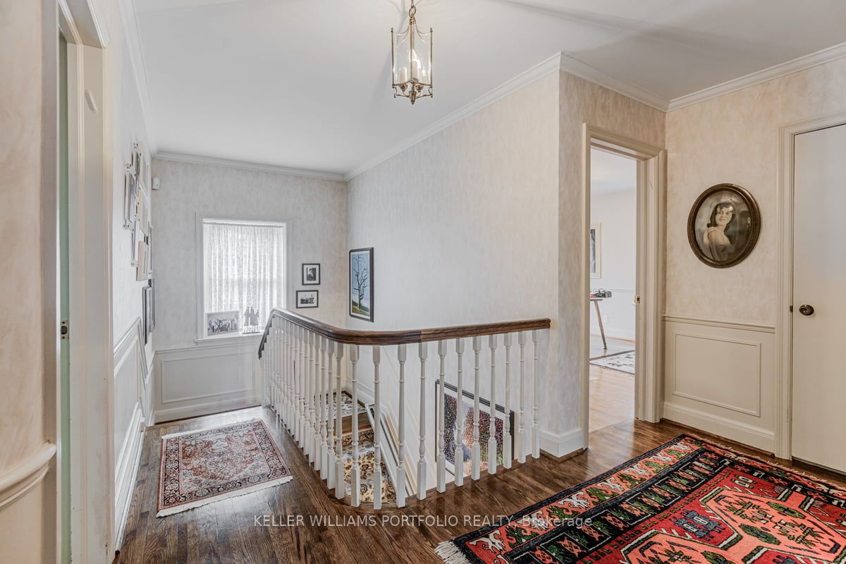 242 Forest Hill Road