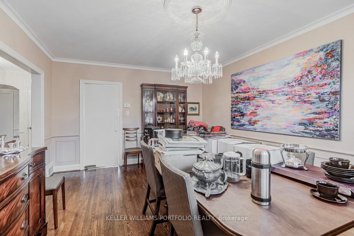 242 Forest Hill Road