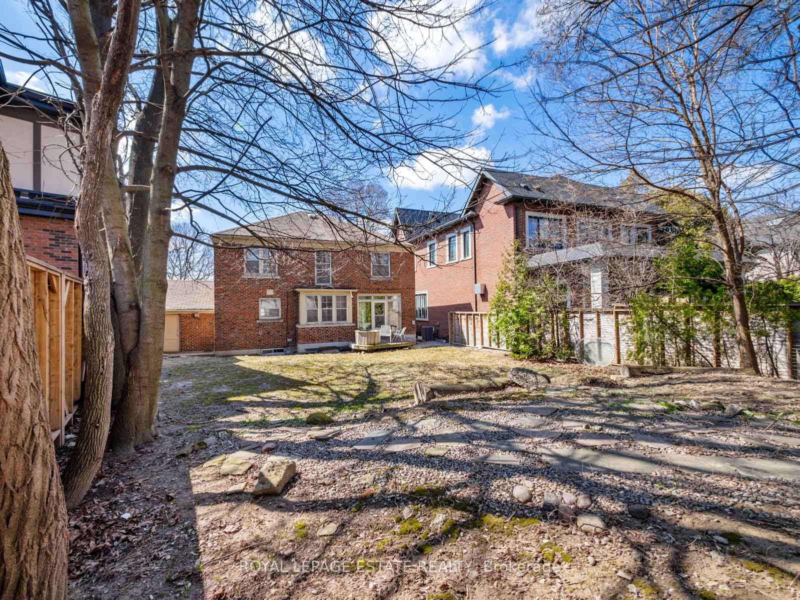 54 Strathearn Road