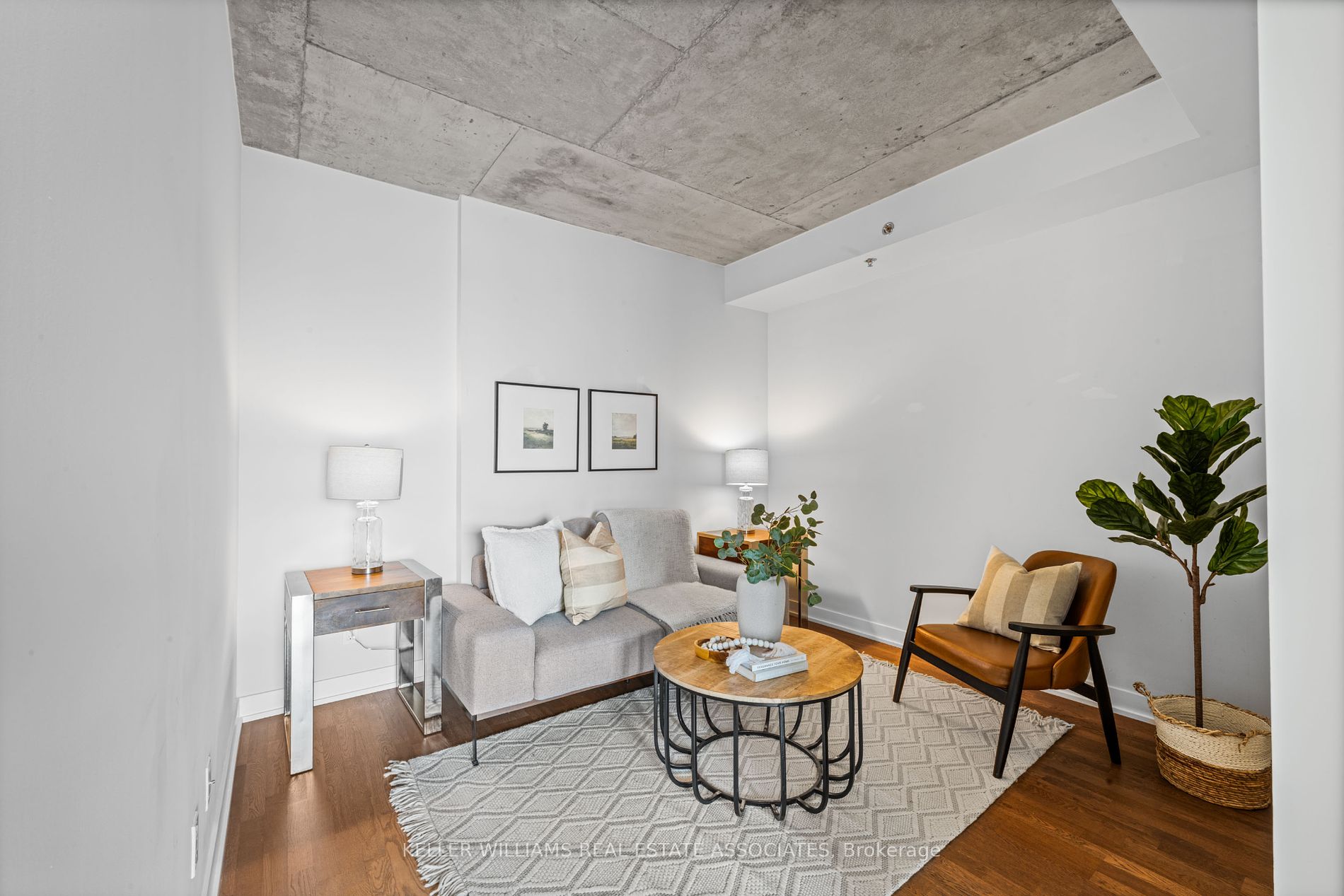 20 Minowan Miikan Lane, #712