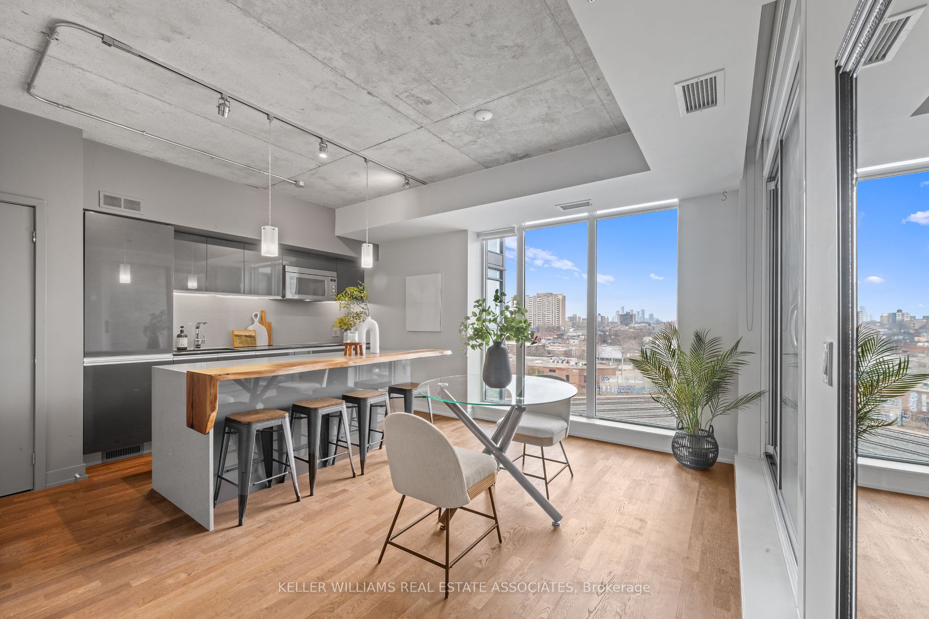 20 Minowan Miikan Lane, #712