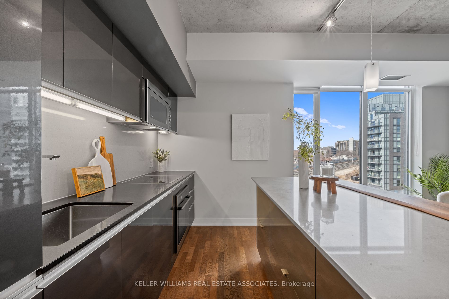 20 Minowan Miikan Lane, #712