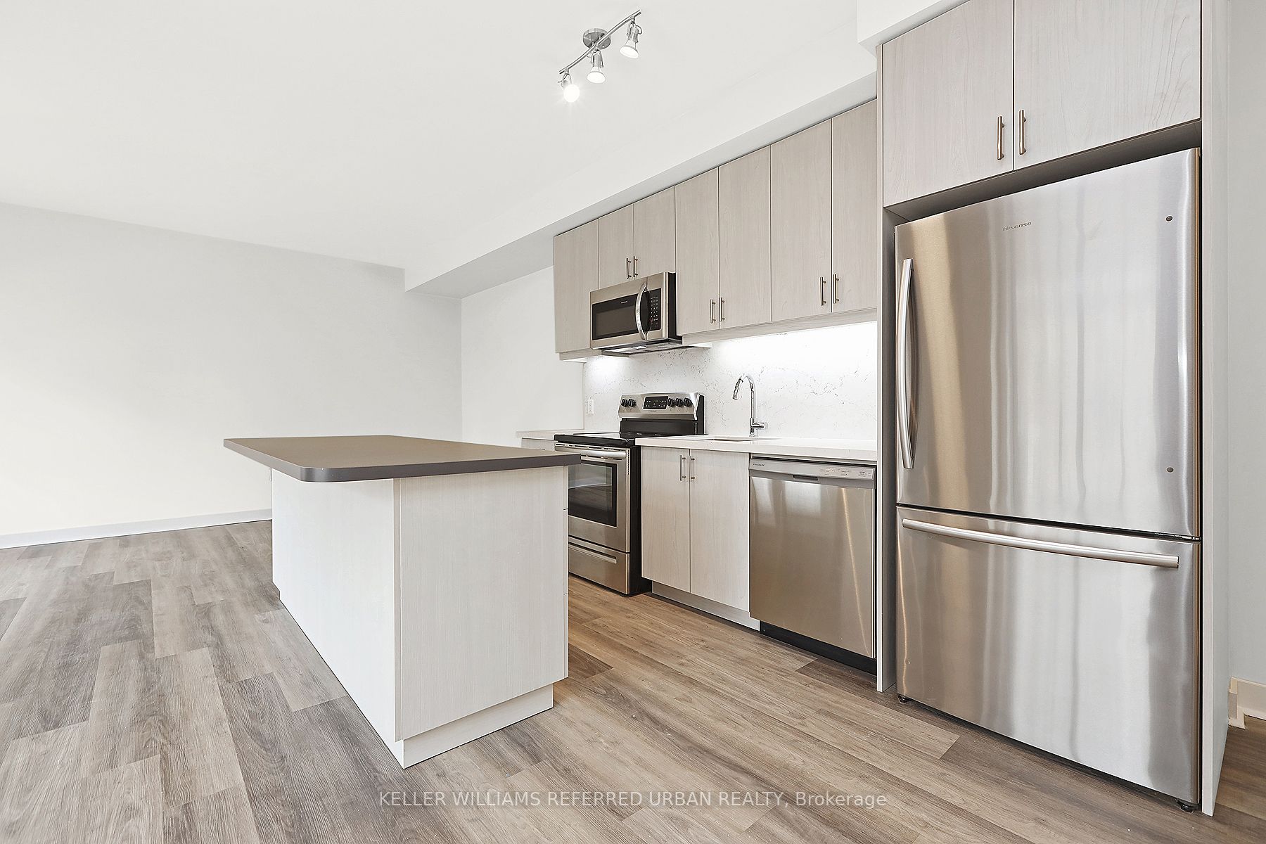 57 Finch Ave W, #20