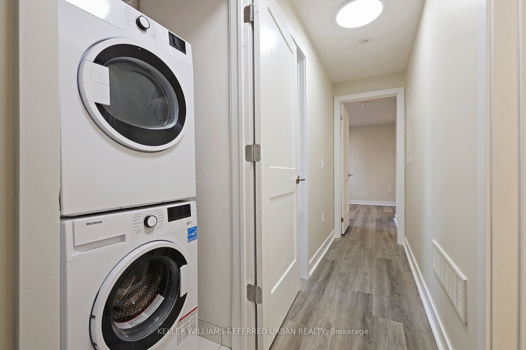 57 Finch Ave W, #20