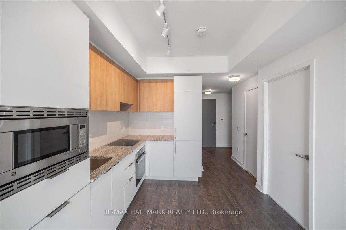 50 O'neill Rd, #2903