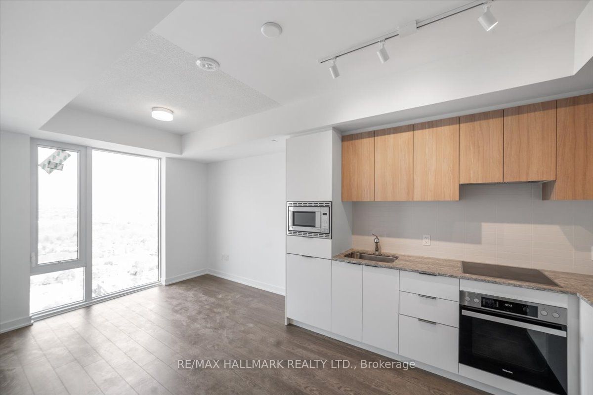 50 O'neill Rd, #2903