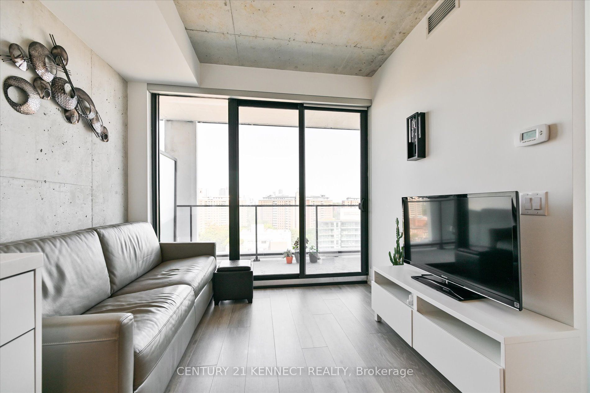 55 Ontario St, #1310