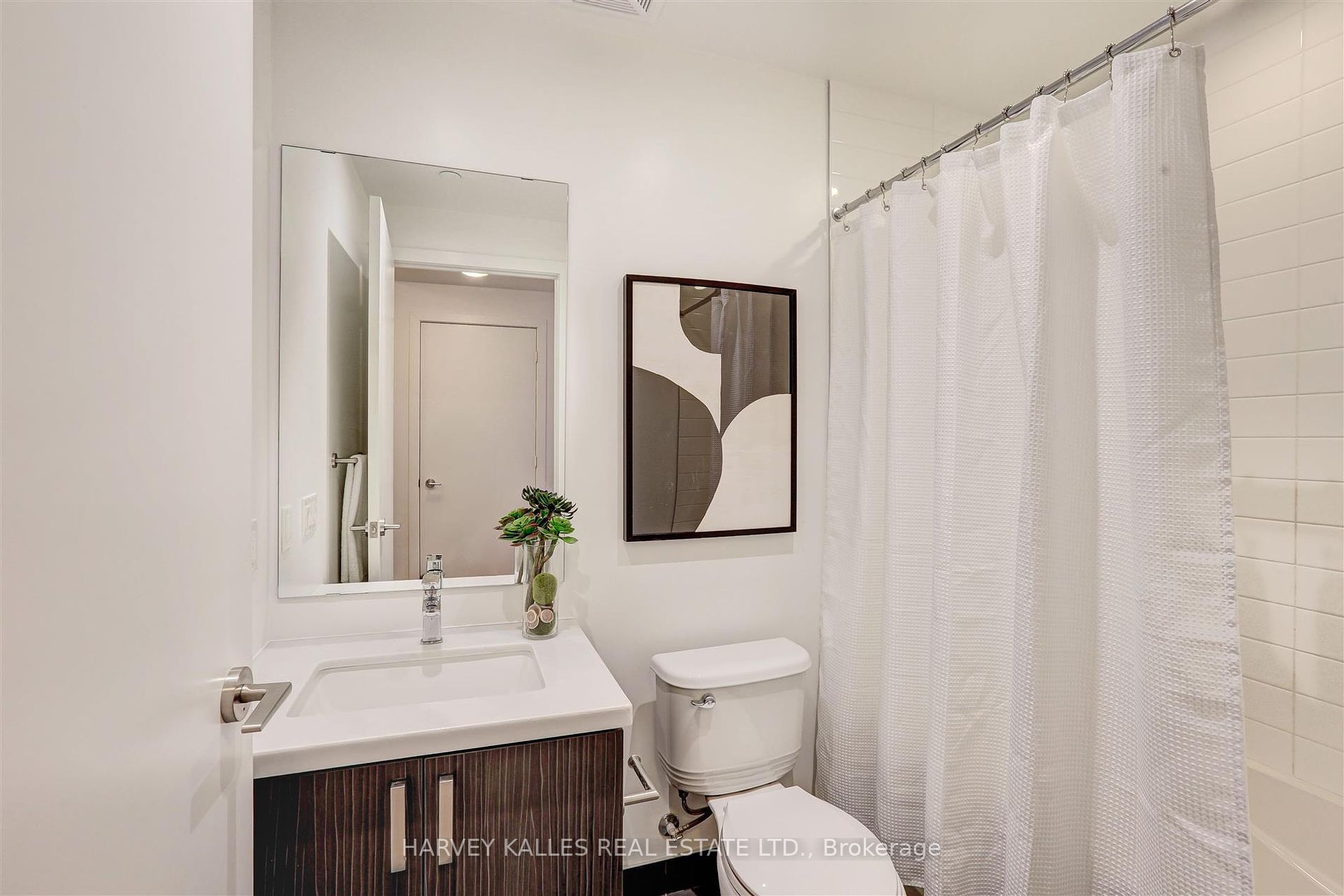 501 St Clair Ave W, #1905